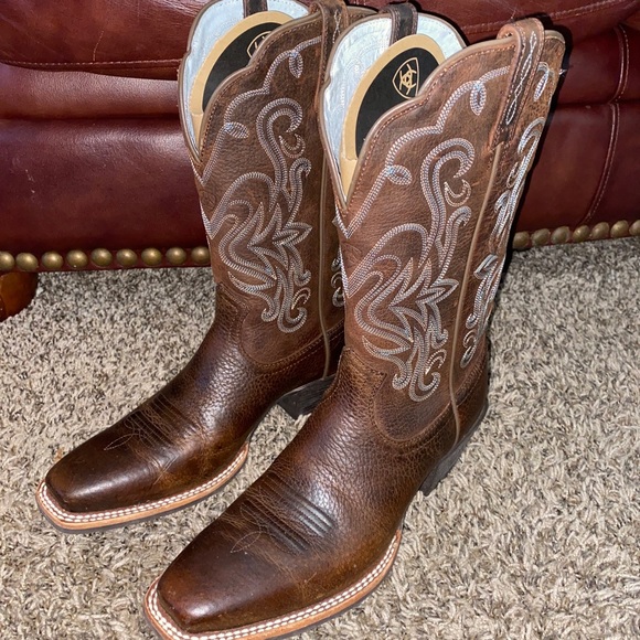 Ariat Shoes - Womens Ariat Boots Legend Brown Oiled Rowdy Square Toe 11” SZ 9B 10001046(15825)